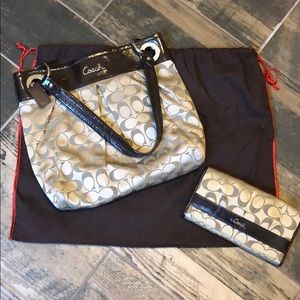 Coach shoulder bag and wallet
